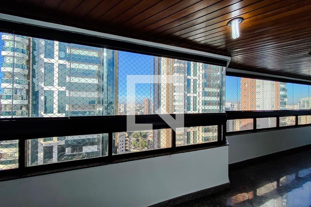 Apartamento, 4 quartos, 200 m² - Foto 23