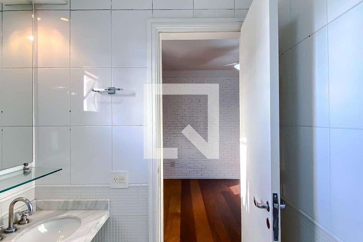 Apartamento, 4 quartos, 200 m² - Foto 51