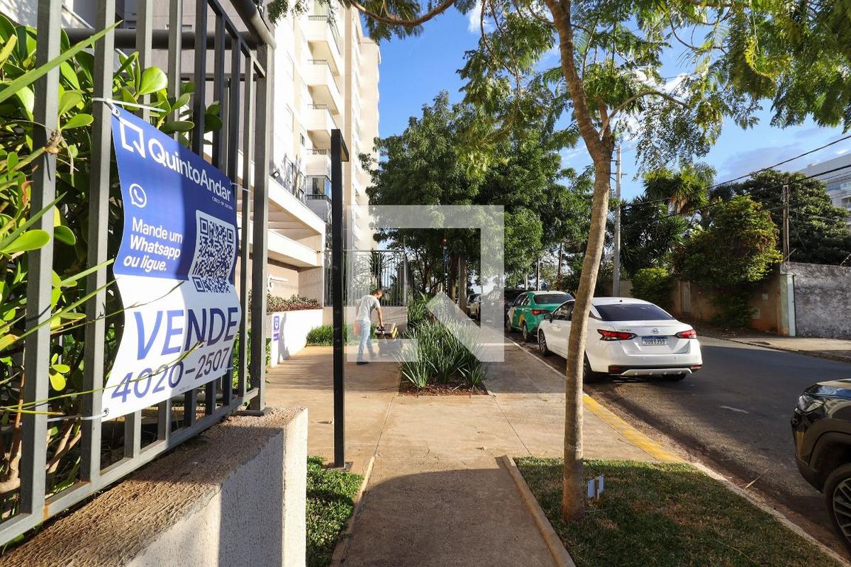 Apartamento à Venda - Mansões Santo Antônio, 3 Quartos,  127 m2 em , Campinas - sp | SoloBR