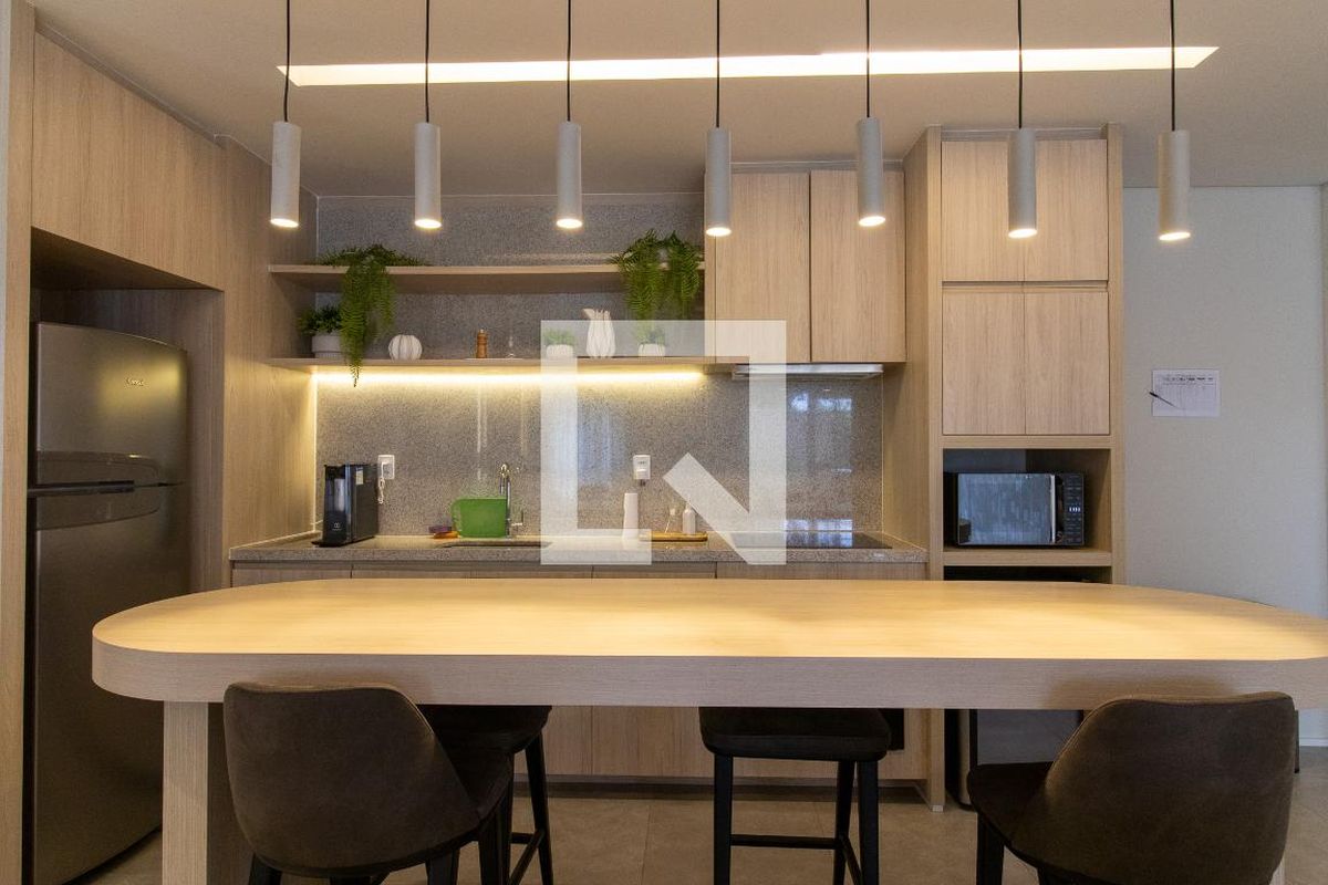 Apartamento à Venda - Mansões Santo Antônio, 3 Quartos,  127 m2 em , Campinas - sp | SoloBR