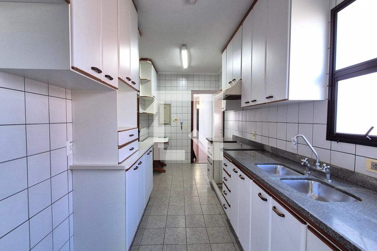 Apartamento à Venda - Cambuí, 4 Quartos,  160 m2 em , Campinas - sp | SoloBR