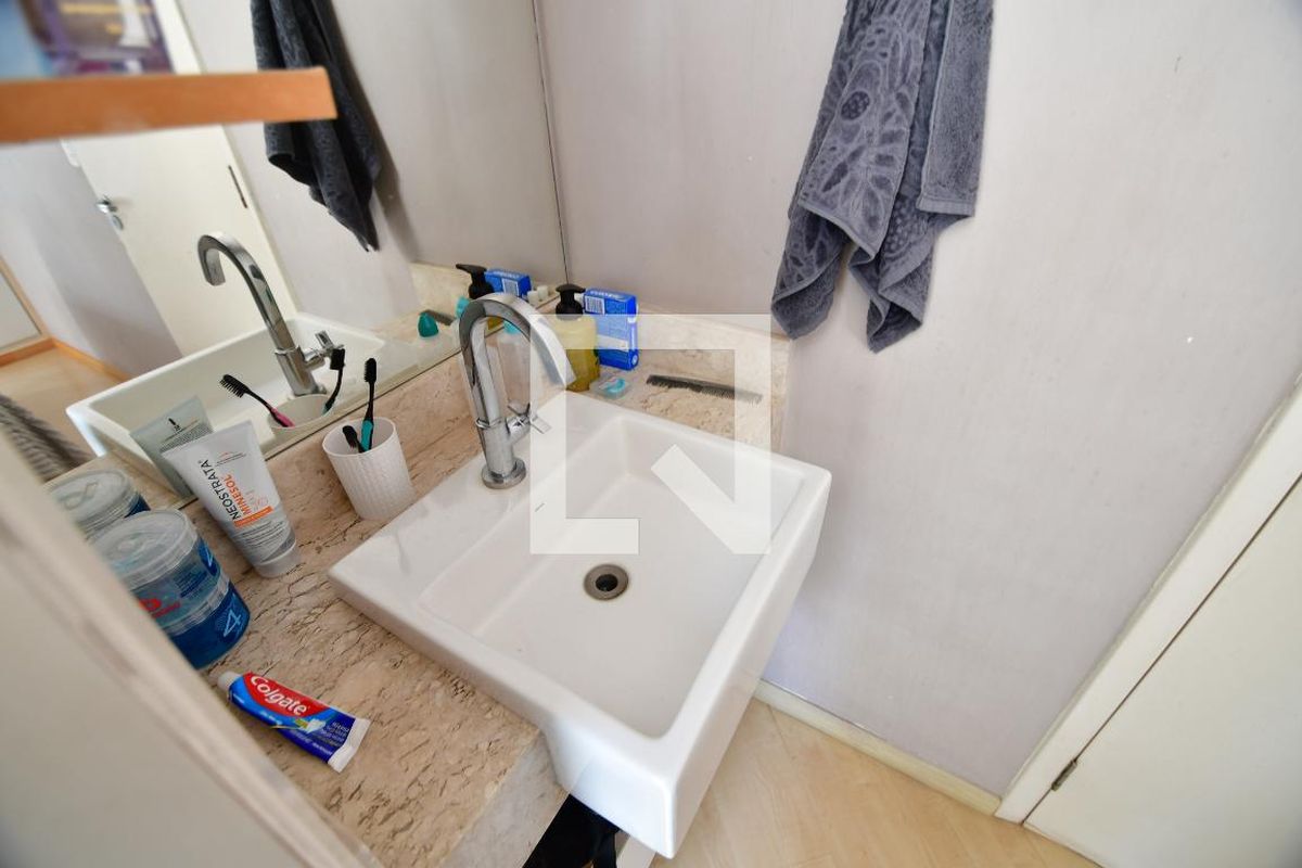 Apartamento à Venda - Mansões Santo Antônio, 2 Quartos,  60 m2 em , Campinas - sp | SoloBR