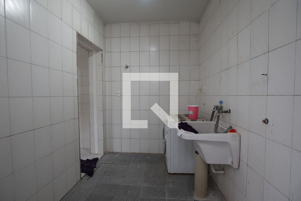 Casa, 2 quartos, 240 m² - Foto 56