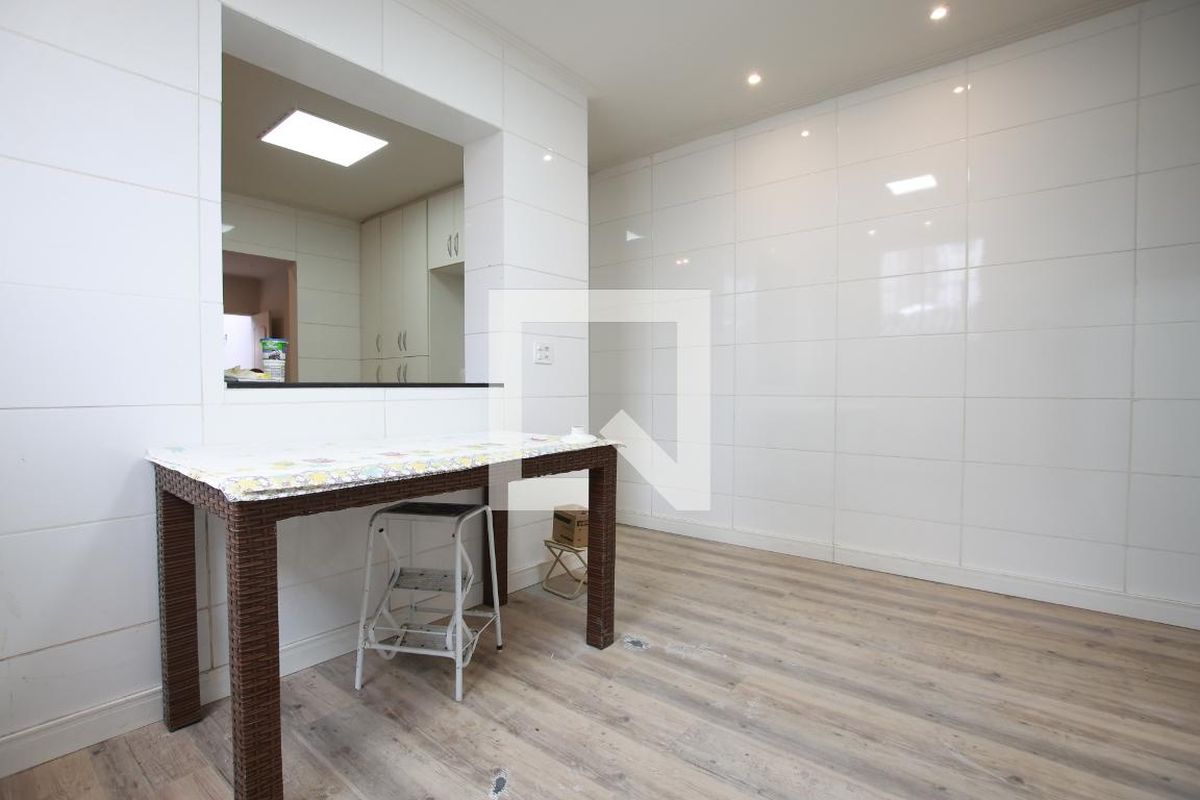 Casa, 2 quartos, 240 m² - Foto 10