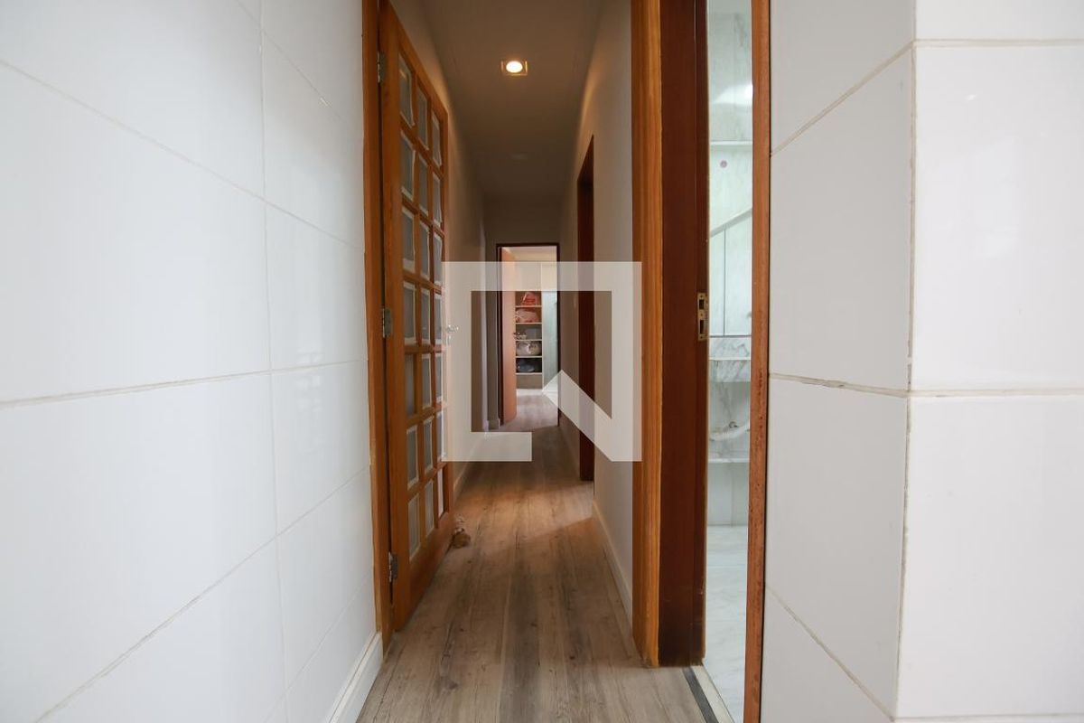 Casa, 2 quartos, 240 m² - Foto 14