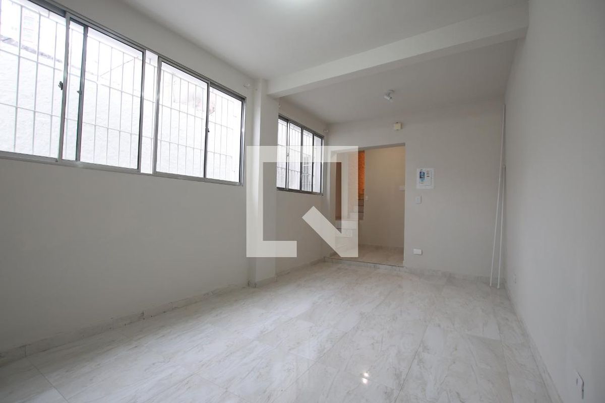 Casa, 2 quartos, 240 m² - Foto 47