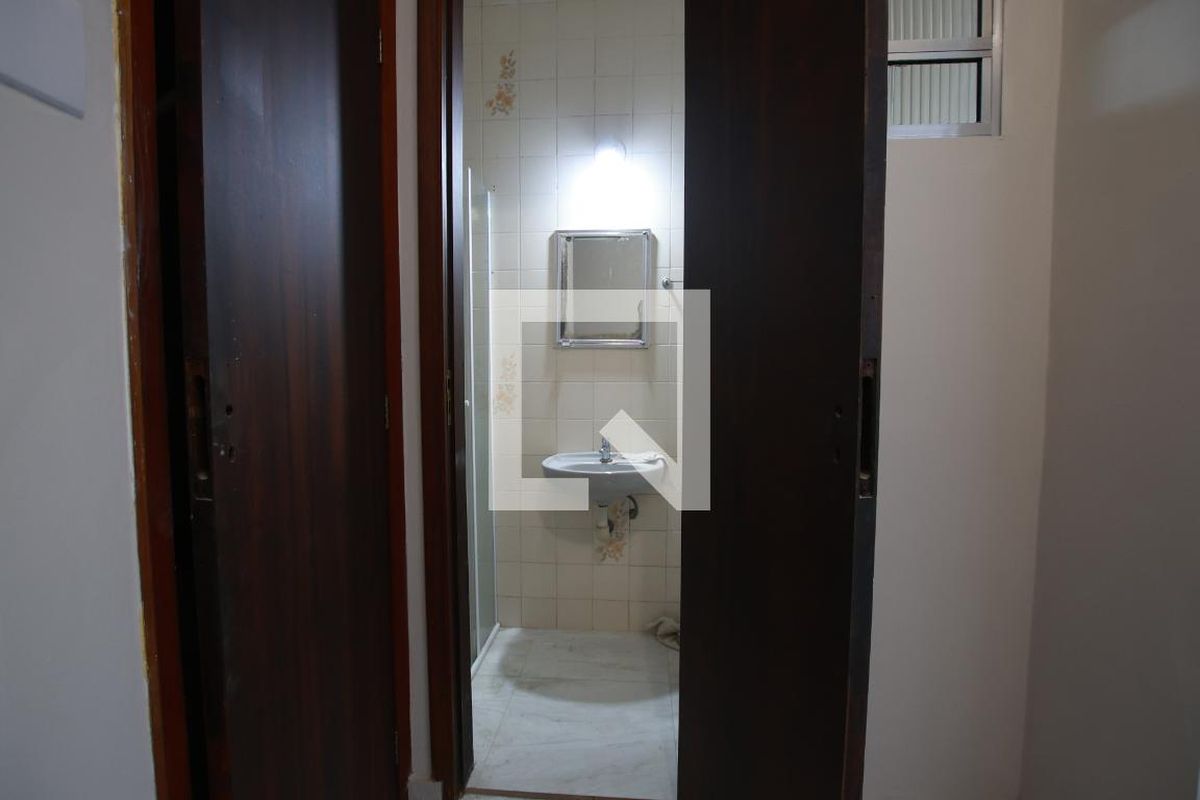 Casa, 2 quartos, 240 m² - Foto 44