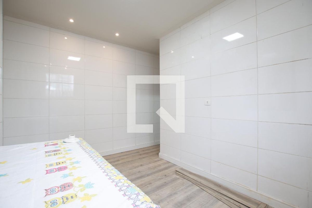 Casa, 2 quartos, 240 m² - Foto 11