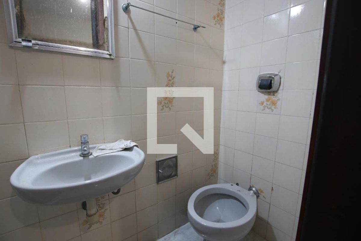 Casa, 2 quartos, 240 m² - Foto 42