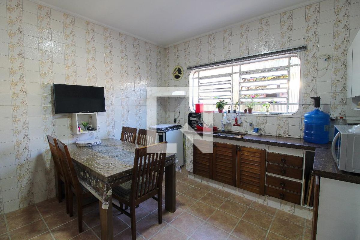 Casa, 3 quartos, 260 m² - Foto 12