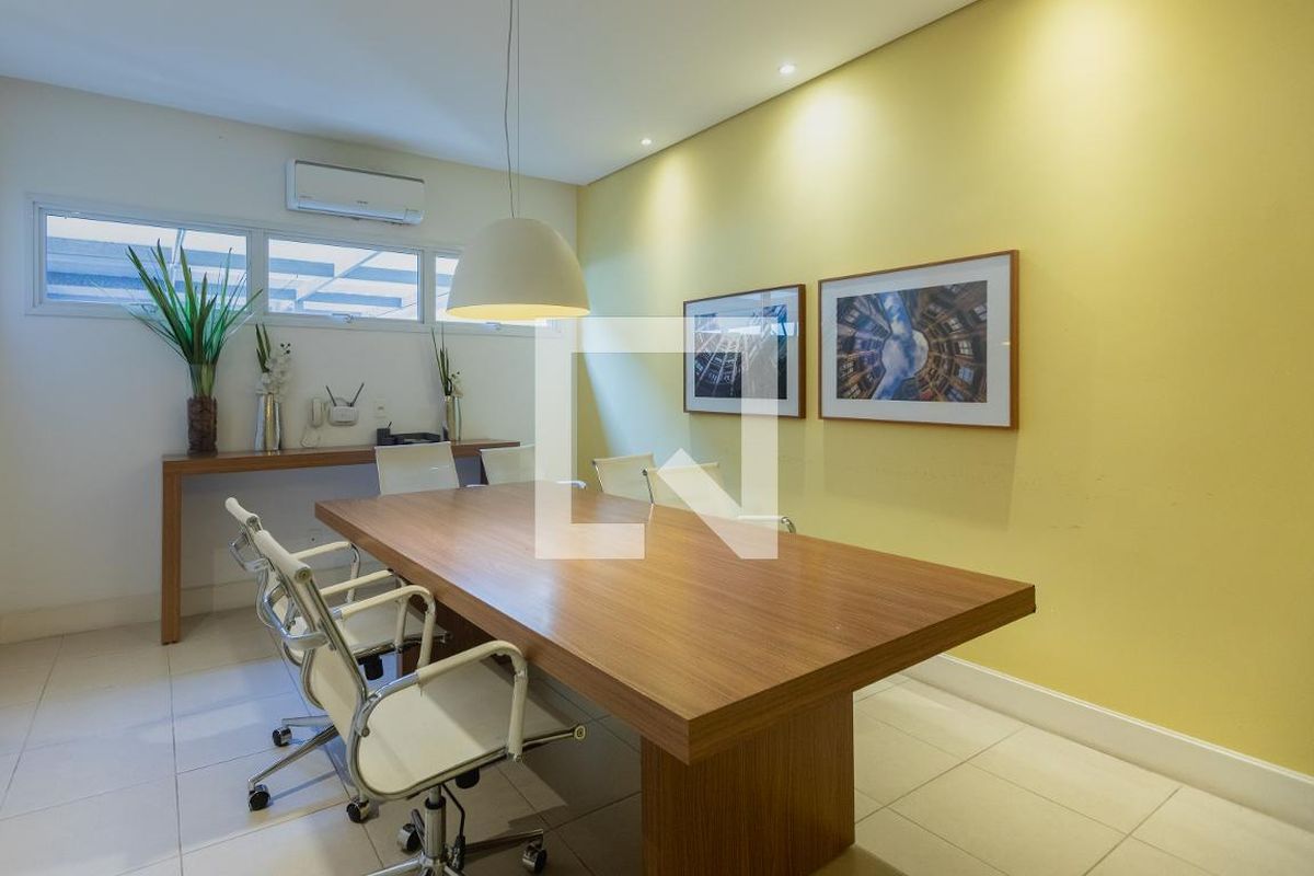 Apartamento à Venda - Taquaral, 2 Quartos,  67 m2 em , Campinas - sp | SoloBR