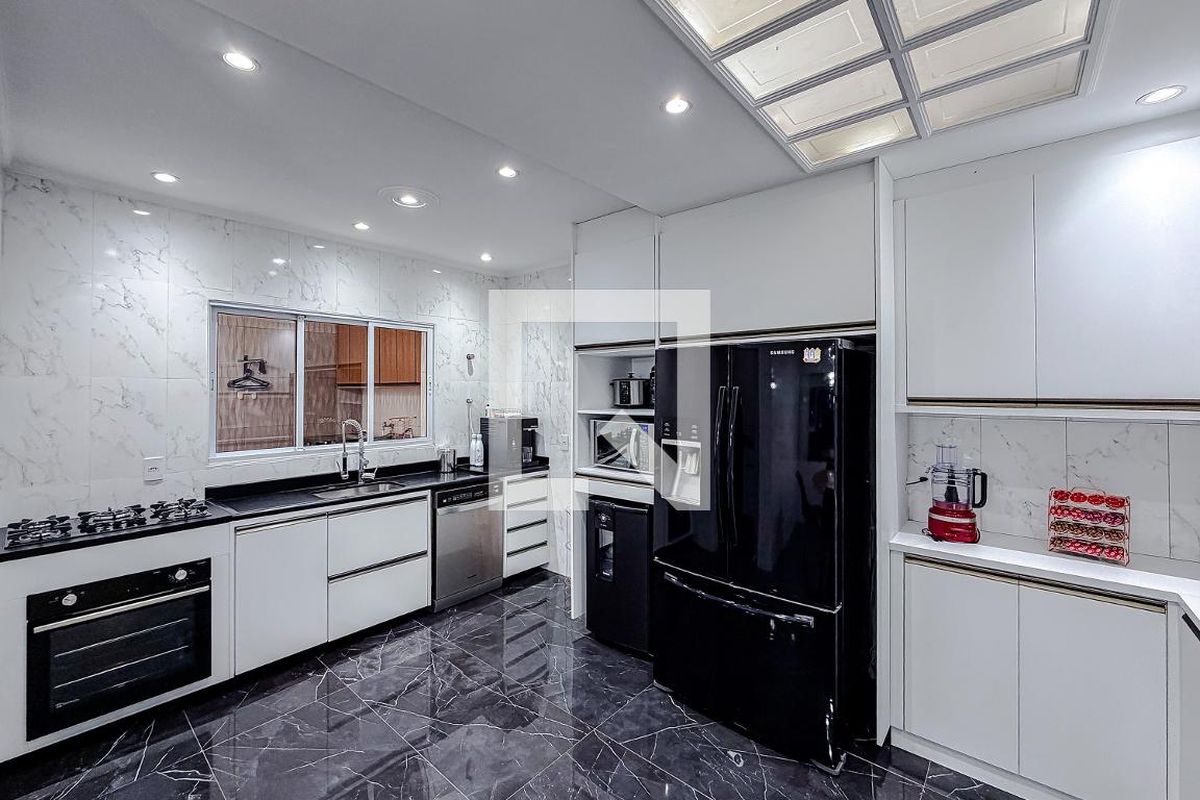 Casa, 3 quartos, 211 m² - Foto 8