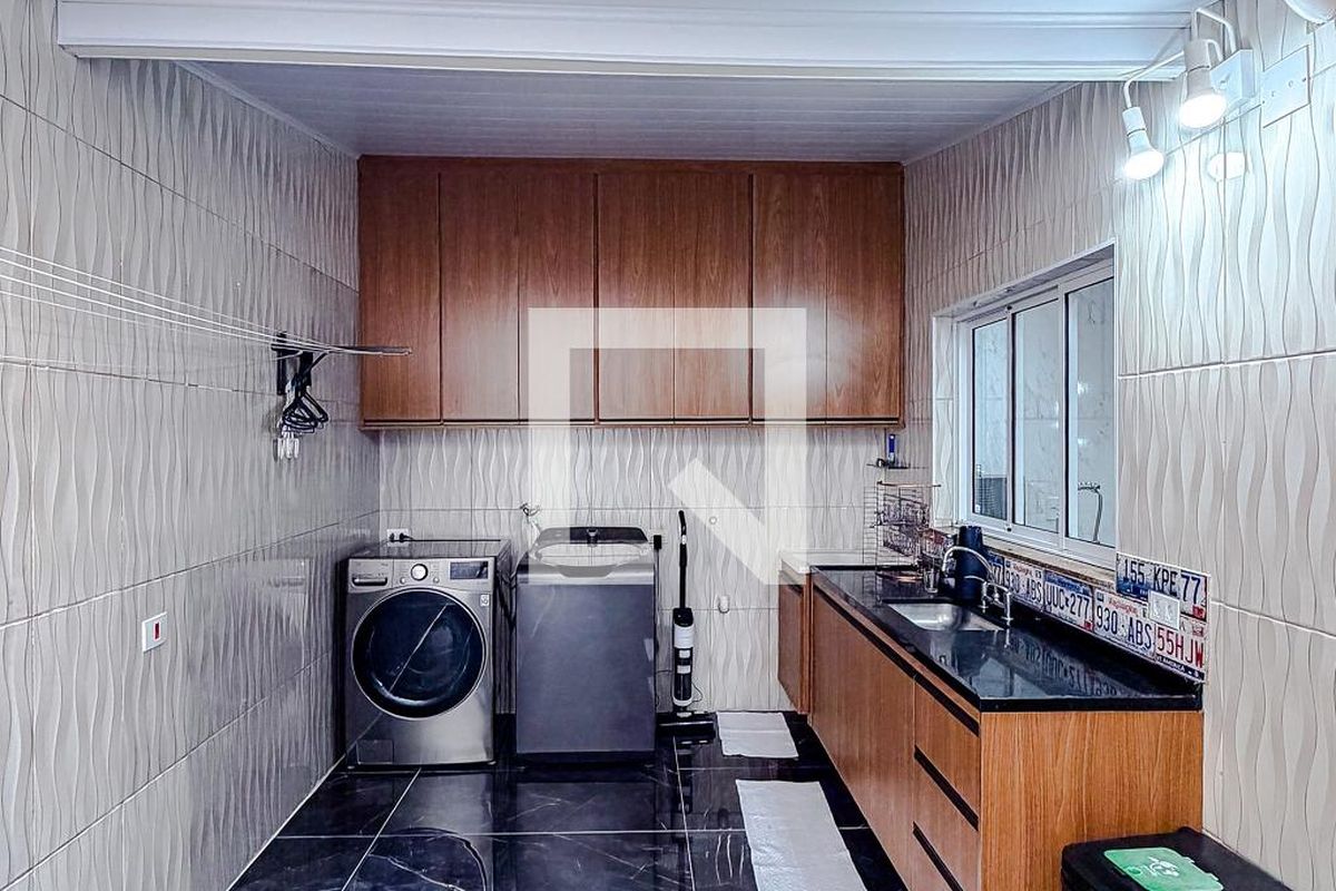 Casa, 3 quartos, 211 m² - Foto 50