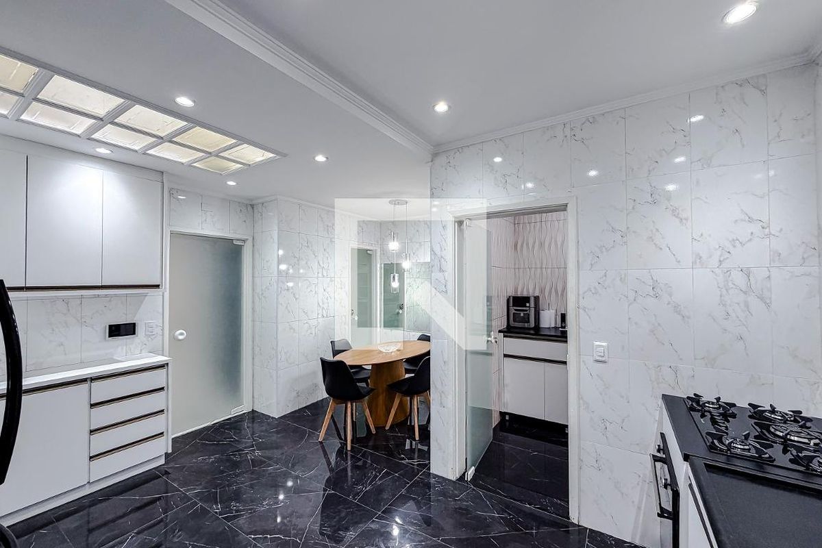 Casa, 3 quartos, 211 m² - Foto 10