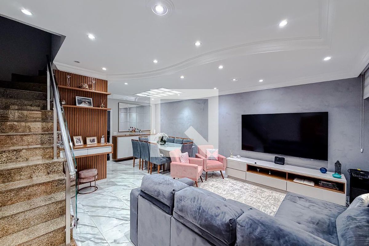 Casa, 3 quartos, 211 m² - Foto 1