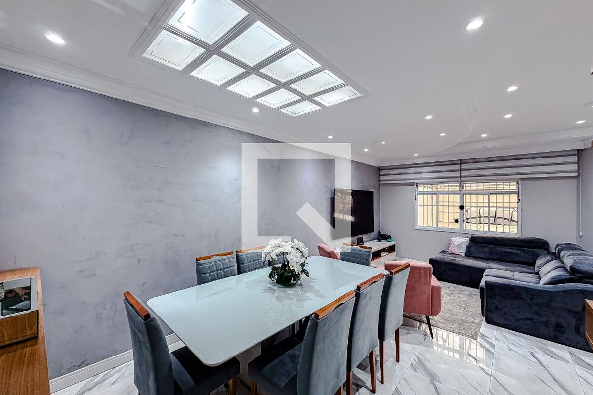 Casa, 3 quartos, 211 m² - Foto 3