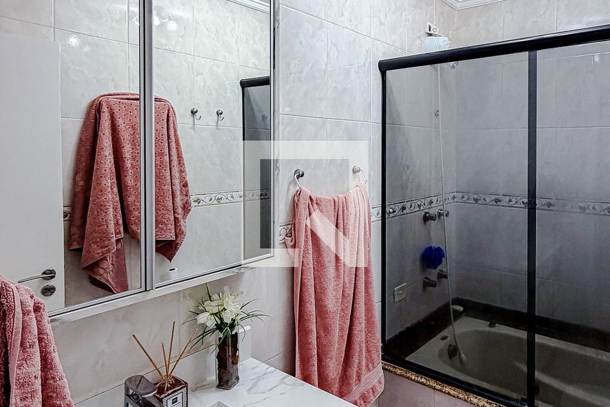 Casa, 3 quartos, 211 m² - Foto 34