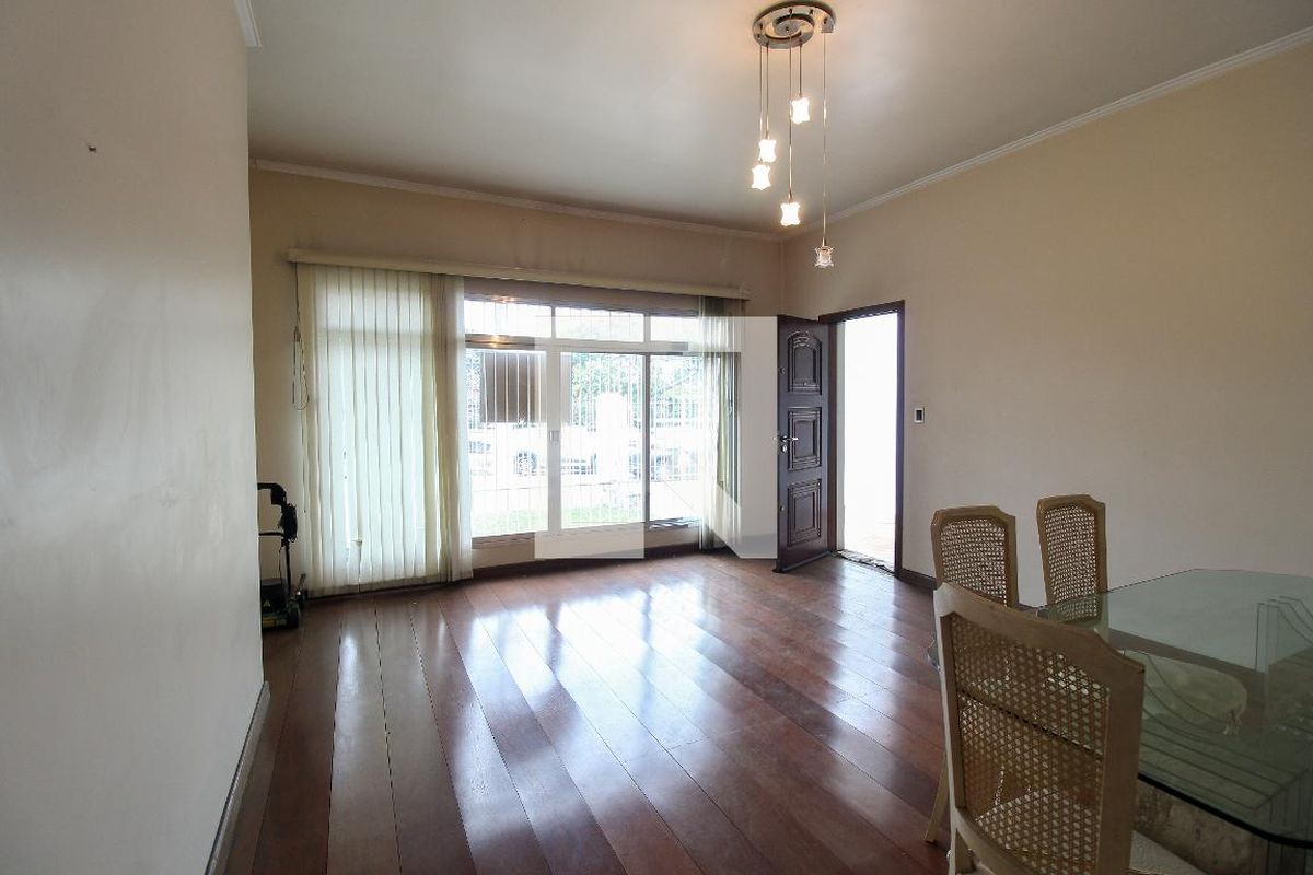 Casa, 3 quartos, 288 m² - Foto 2