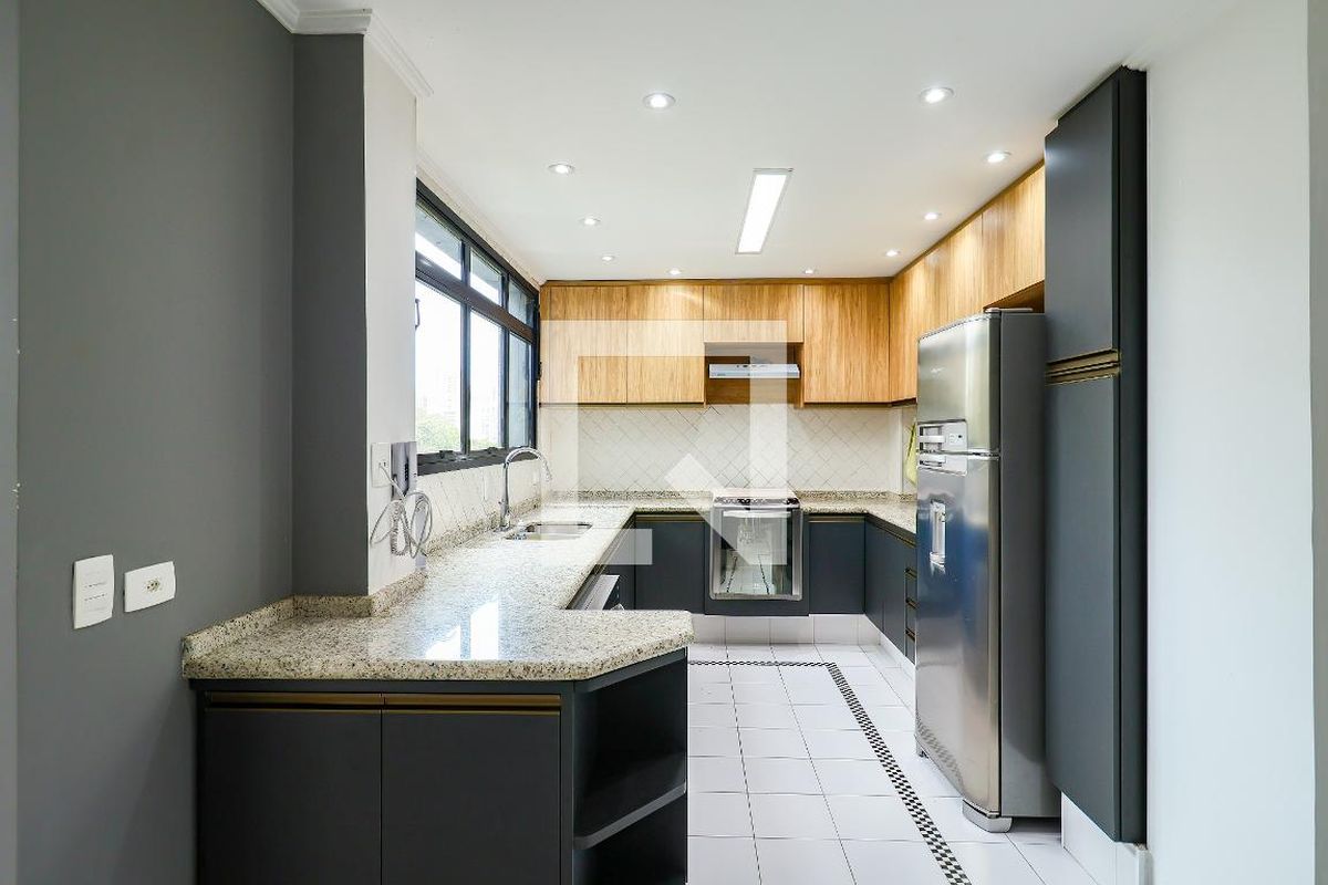 Apartamento, 3 quartos, 215 m² - Foto 41