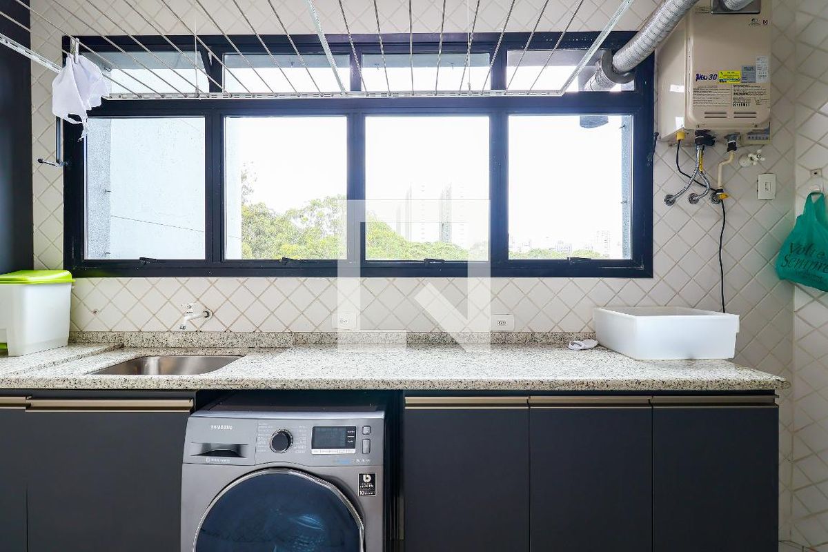 Apartamento, 3 quartos, 215 m² - Foto 46