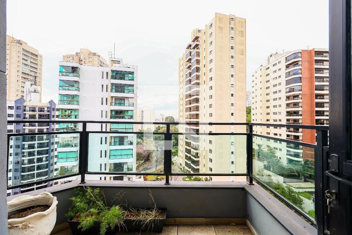 Apartamento, 3 quartos, 215 m² - Foto 8