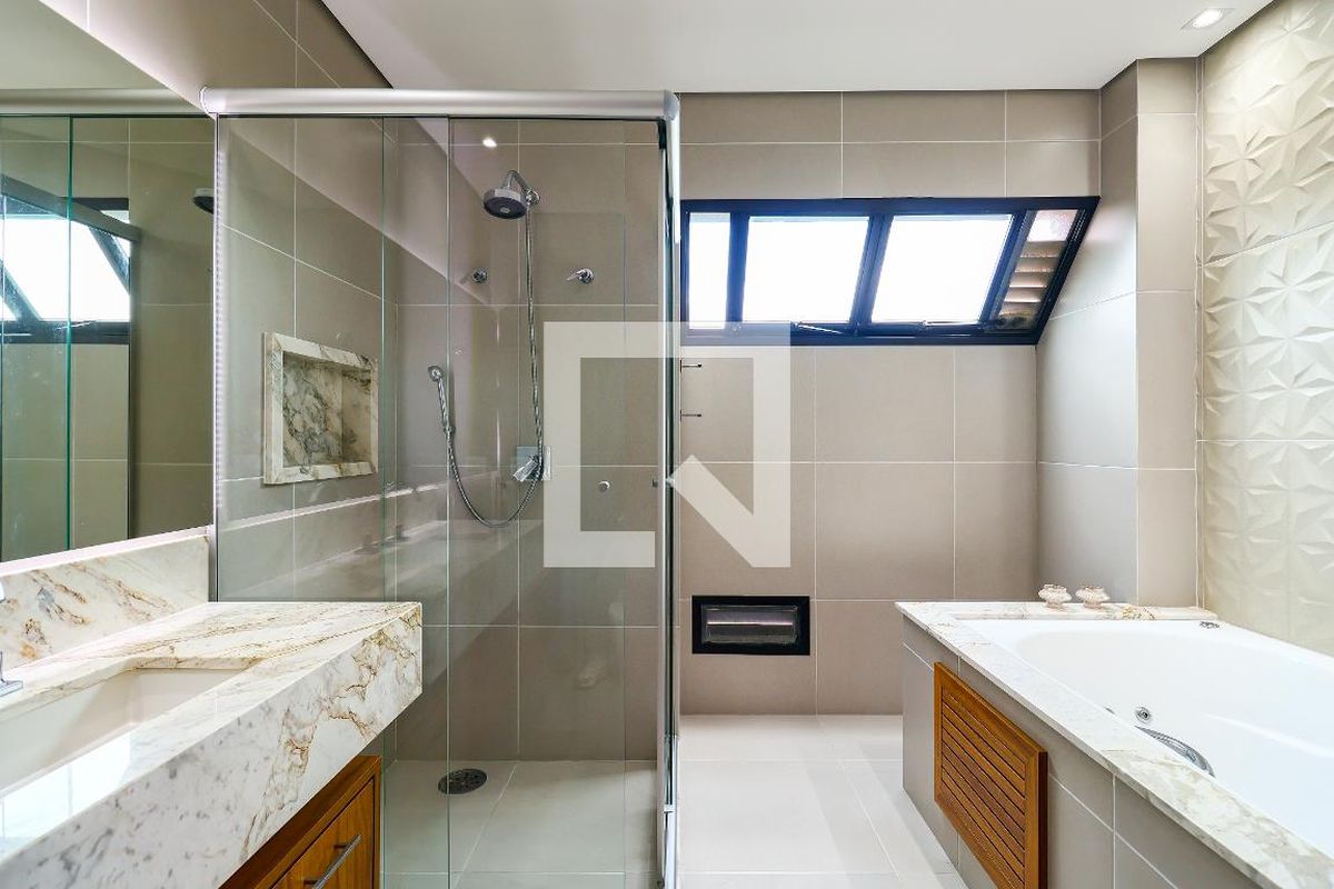 Apartamento, 3 quartos, 215 m² - Foto 16
