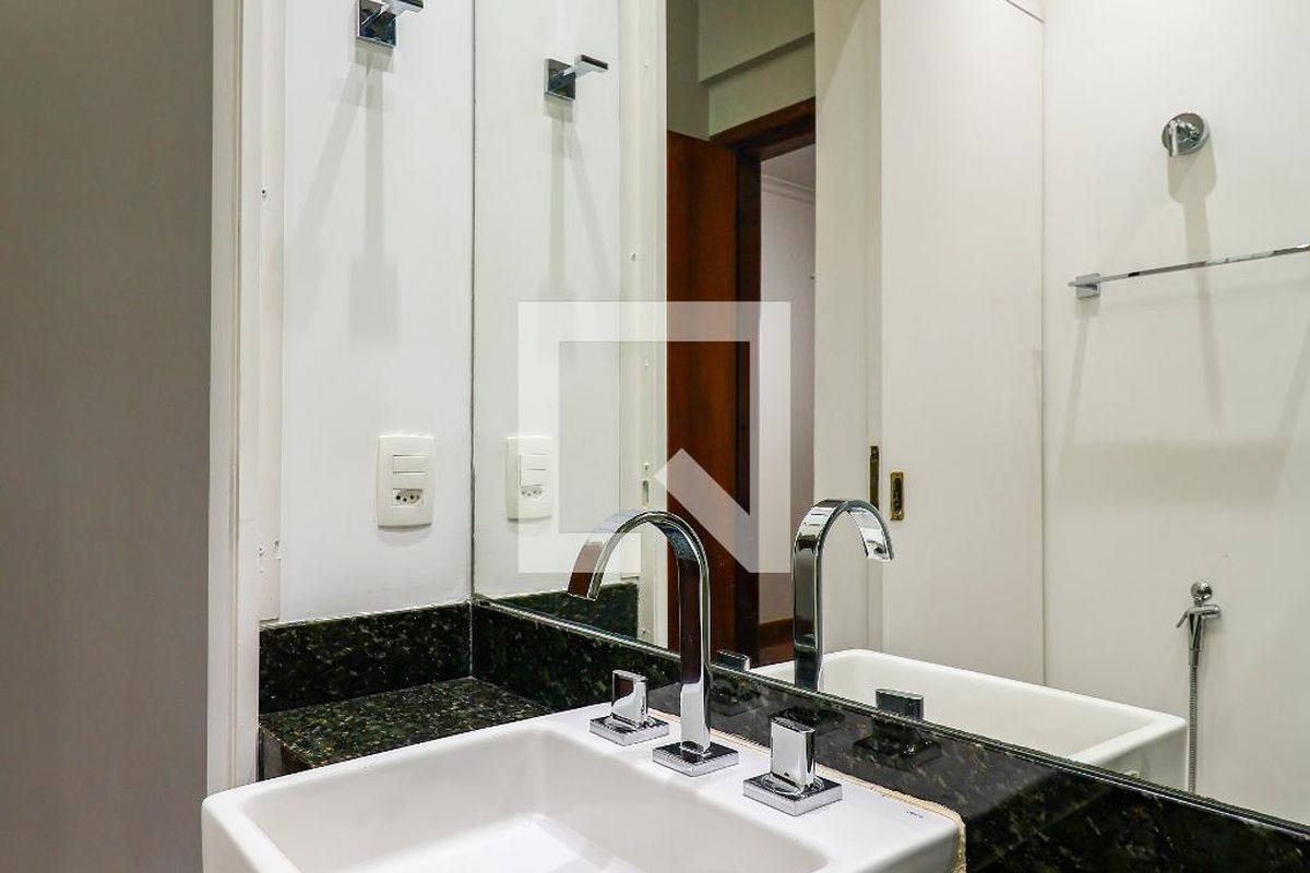 Apartamento, 3 quartos, 215 m² - Foto 33