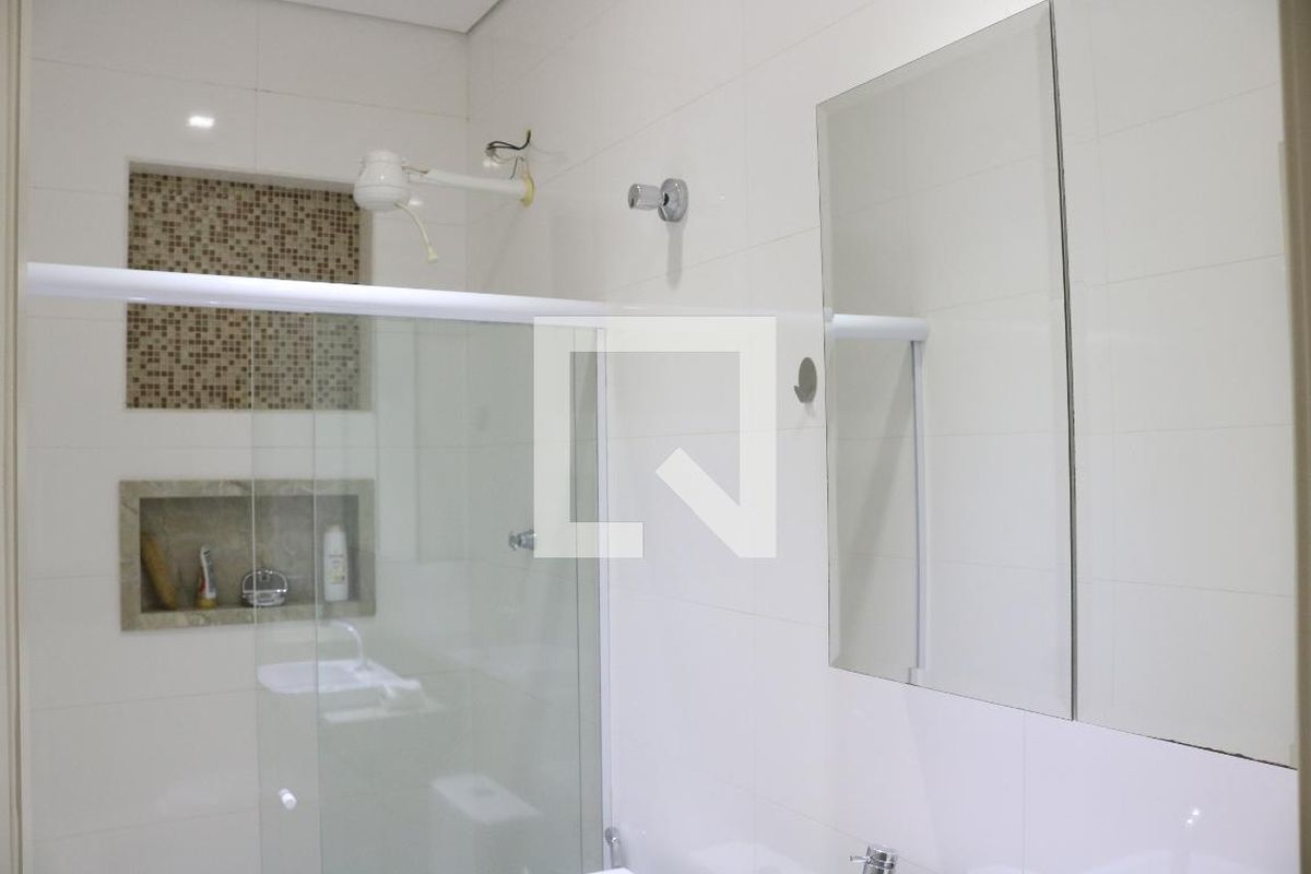 Casa, 4 quartos, 200 m² - Foto 31