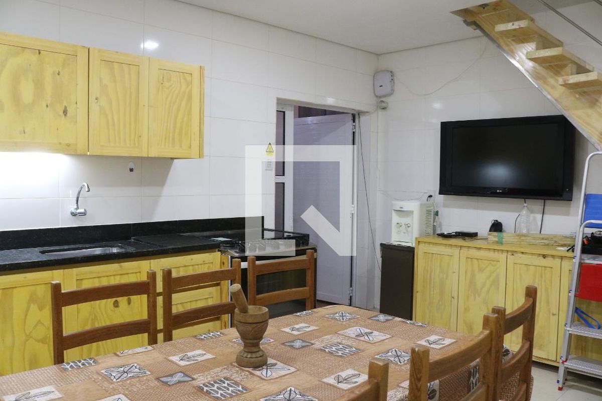 Casa, 4 quartos, 200 m² - Foto 46