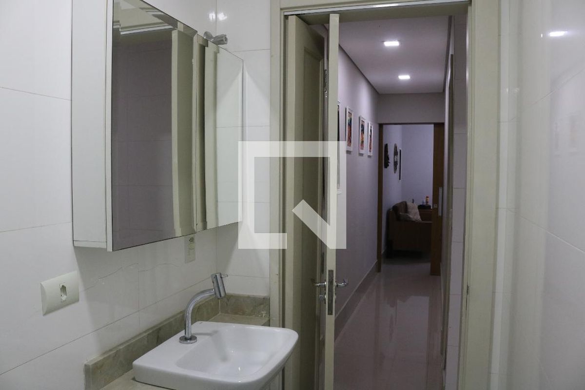 Casa, 4 quartos, 200 m² - Foto 25
