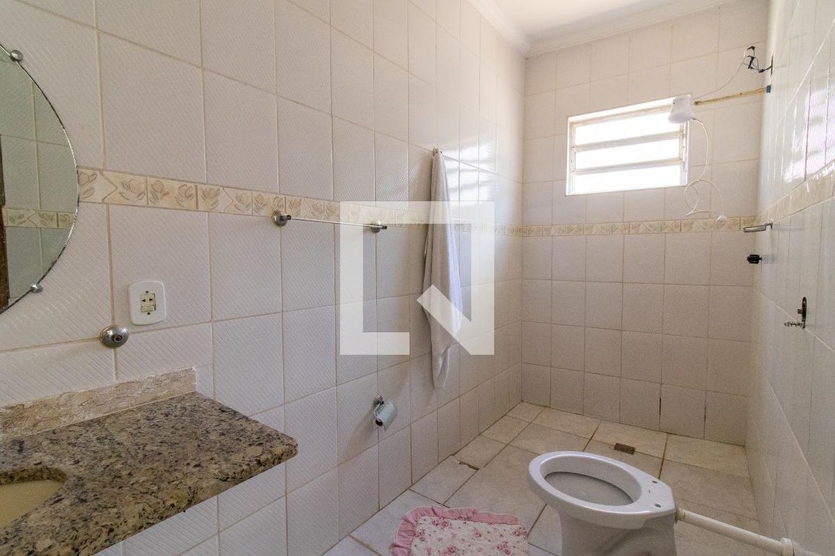 Casa à Venda - Jardim Chapadão, 4 Quartos,  300 m2 em , Campinas - sp | SoloBR