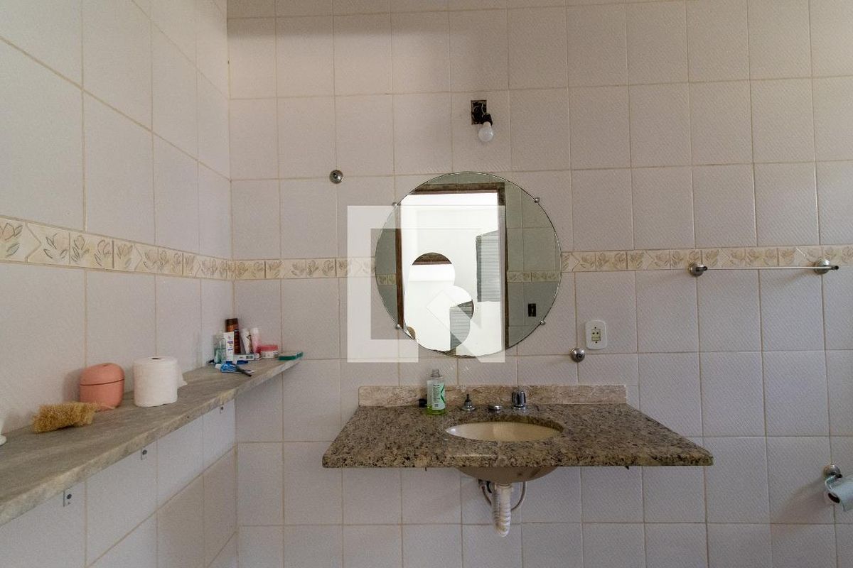 Casa à Venda - Jardim Chapadão, 4 Quartos,  300 m2 em , Campinas - sp | SoloBR