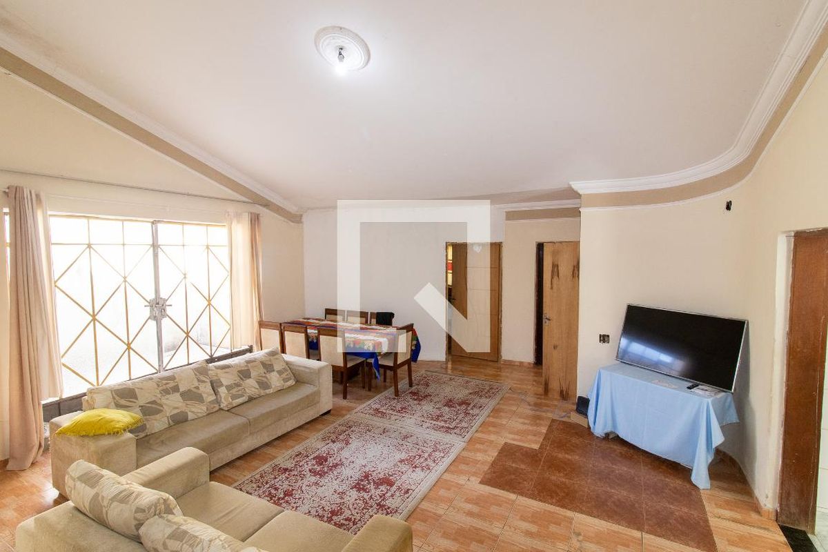 Casa à Venda - Jardim Chapadão, 4 Quartos,  300 m2 em , Campinas - sp | SoloBR