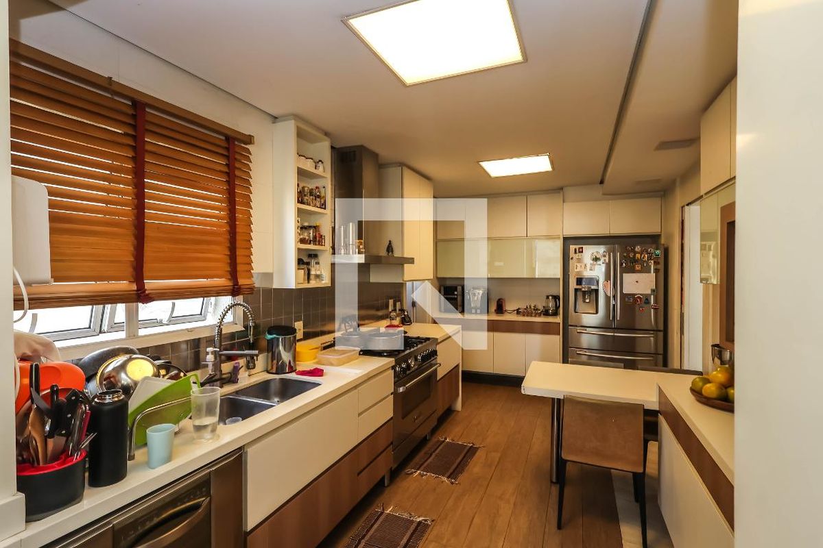 Cobertura, 4 quartos, 210 m² - Foto 17