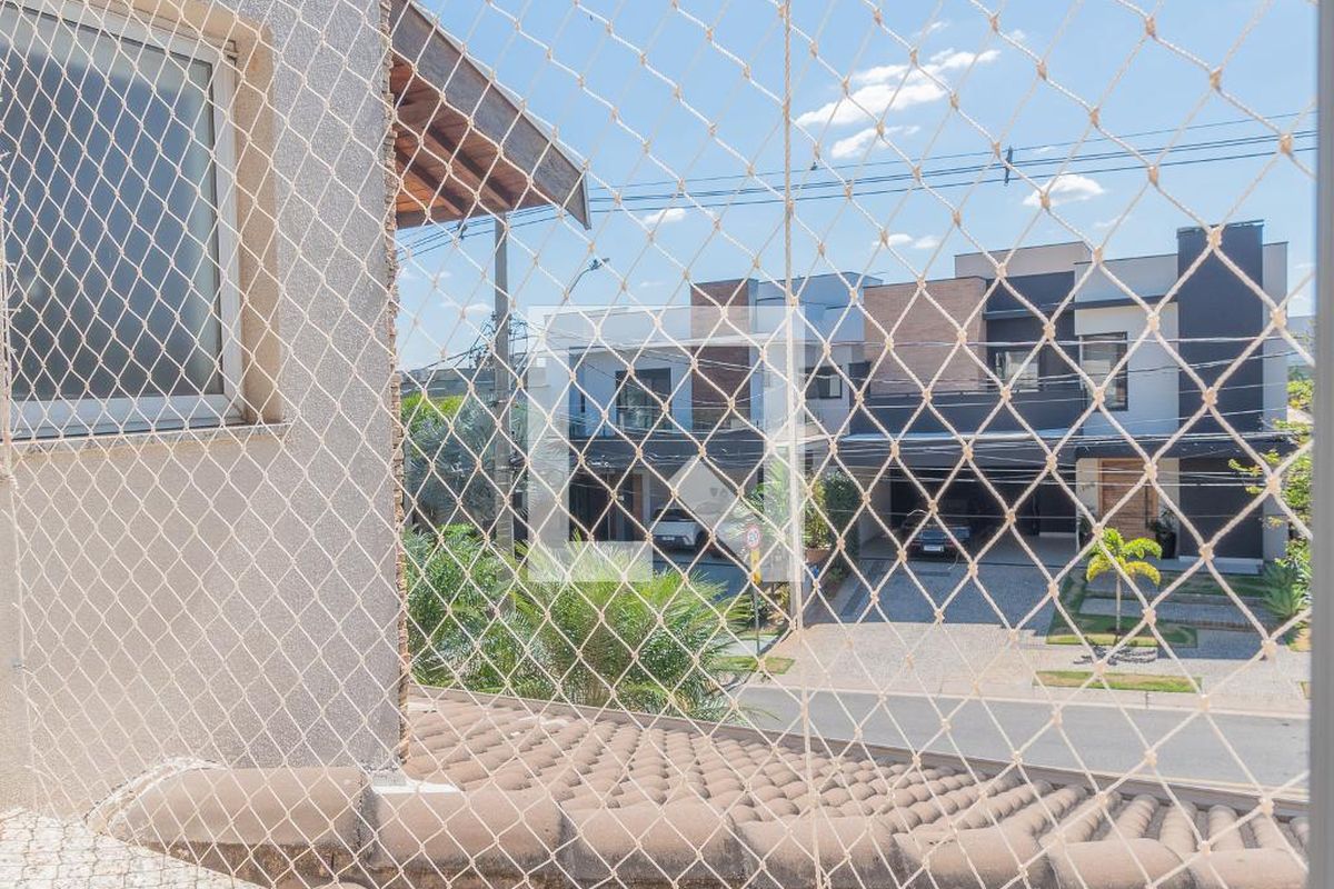 Casa à Venda - Swiss Park, 3 Quartos,  242 m2 em , Campinas - sp | SoloBR