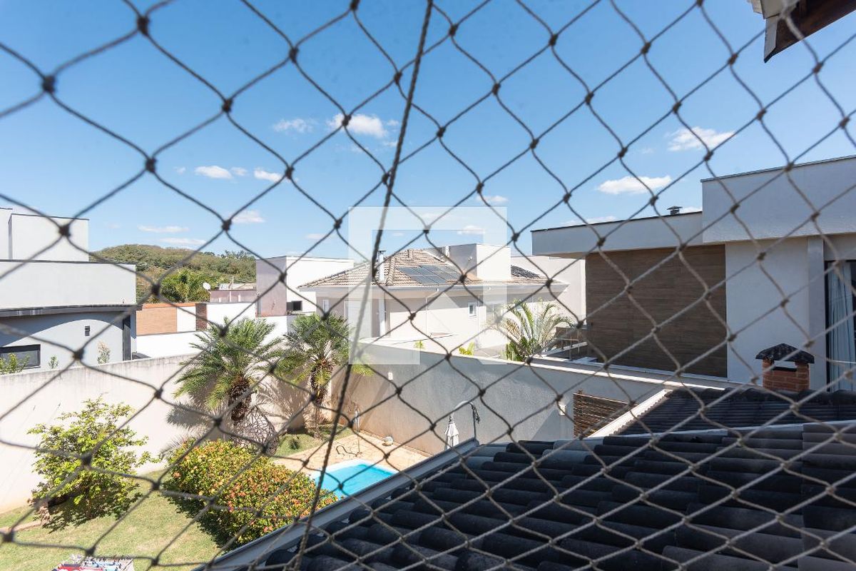 Casa à Venda - Swiss Park, 3 Quartos,  242 m2 em , Campinas - sp | SoloBR