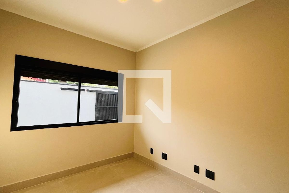 Casa à Venda - Jardim Chapadão, 3 Quartos,  260 m2 em , Campinas - sp | SoloBR