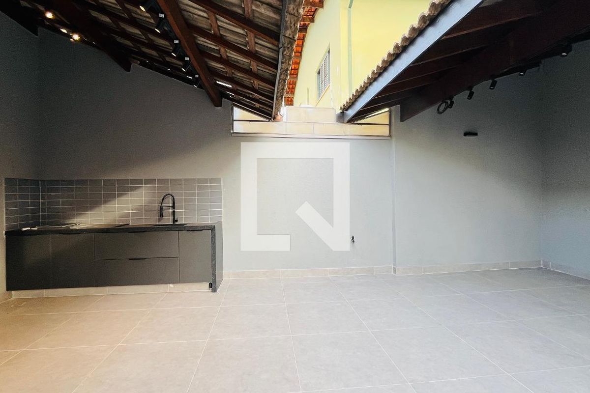 Casa à Venda - Jardim Chapadão, 3 Quartos,  260 m2 em , Campinas - sp | SoloBR
