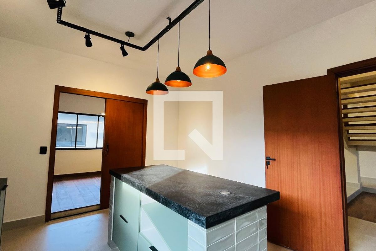 Casa à Venda - Jardim Chapadão, 3 Quartos,  260 m2 em , Campinas - sp | SoloBR