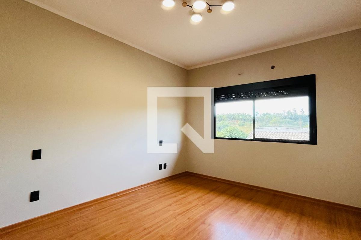 Casa à Venda - Jardim Chapadão, 3 Quartos,  260 m2 em , Campinas - sp | SoloBR
