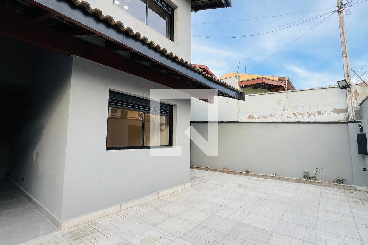 Casa à Venda - Jardim Chapadão, 3 Quartos,  260 m2 em , Campinas - sp | SoloBR