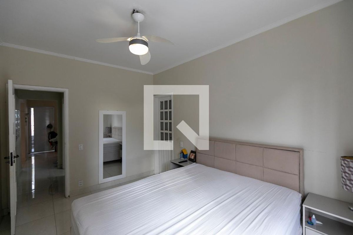 Casa à Venda - Jardim Flamboyant, 3 Quartos,  228 m2 em , Campinas - sp | SoloBR
