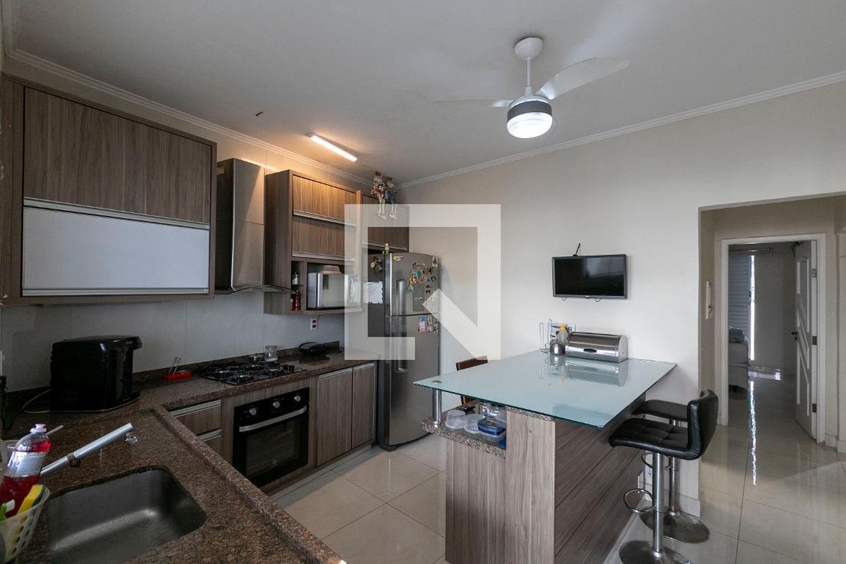 Casa à Venda - Jardim Flamboyant, 3 Quartos,  228 m2 em , Campinas - sp | SoloBR