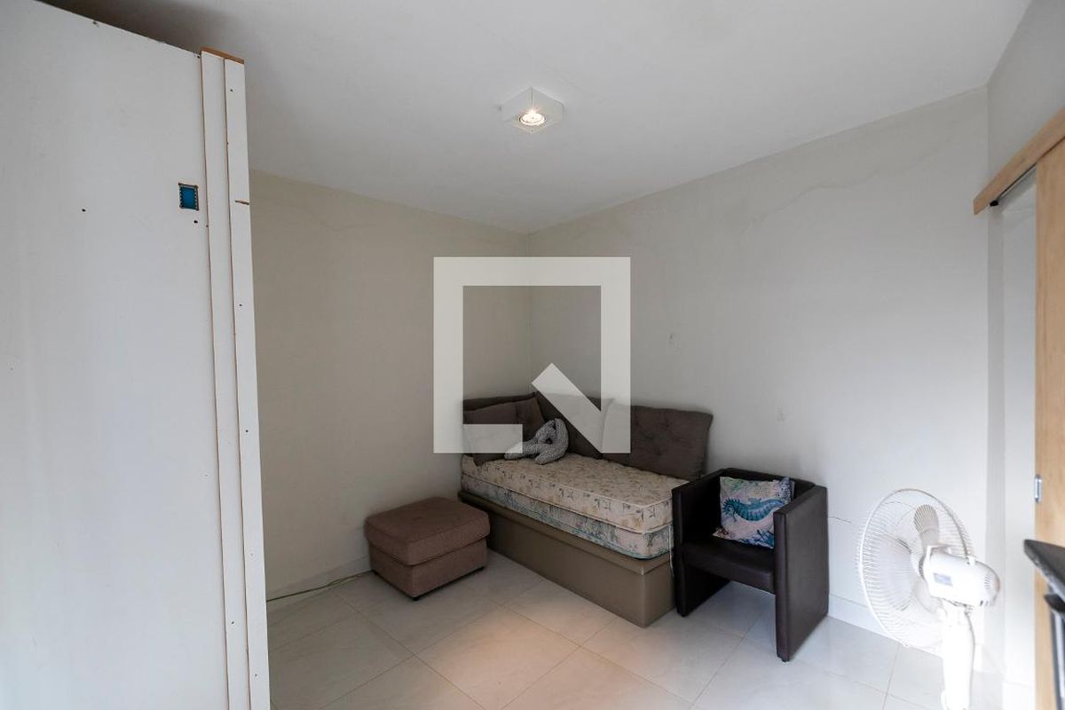 Casa à Venda - Jardim Flamboyant, 3 Quartos,  228 m2 em , Campinas - sp | SoloBR