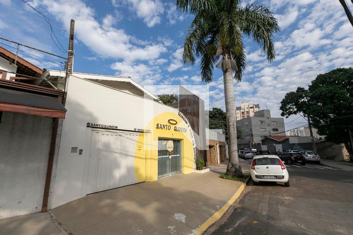 Casa à Venda - Jardim Flamboyant, 3 Quartos,  228 m2 em , Campinas - sp | SoloBR