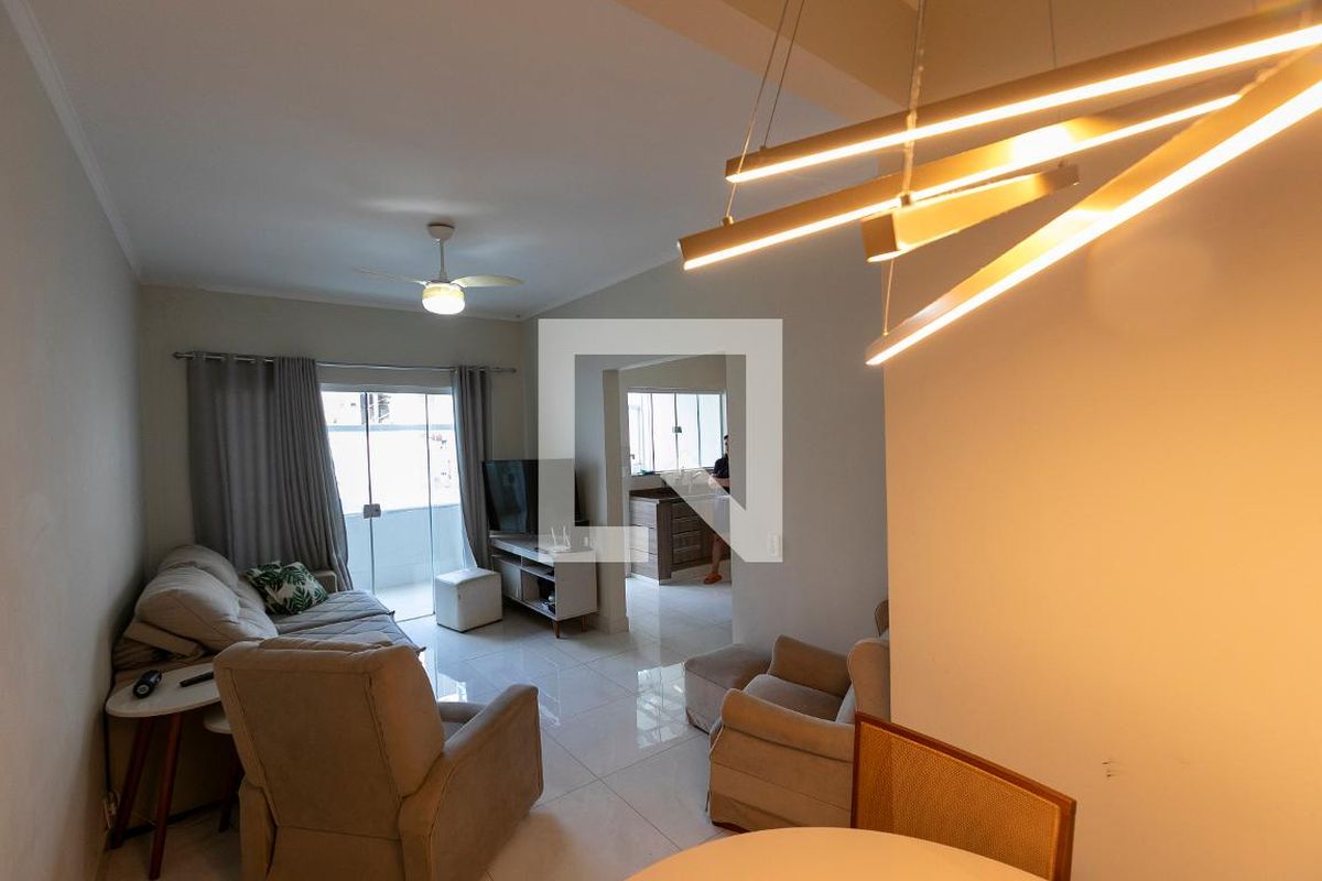 Casa à Venda - Jardim Flamboyant, 3 Quartos,  228 m2 em , Campinas - sp | SoloBR