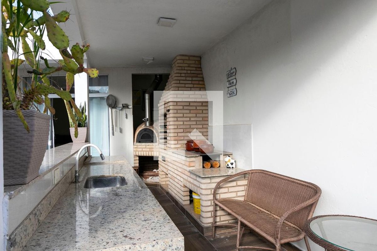 Casa à Venda - Jardim Flamboyant, 3 Quartos,  228 m2 em , Campinas - sp | SoloBR