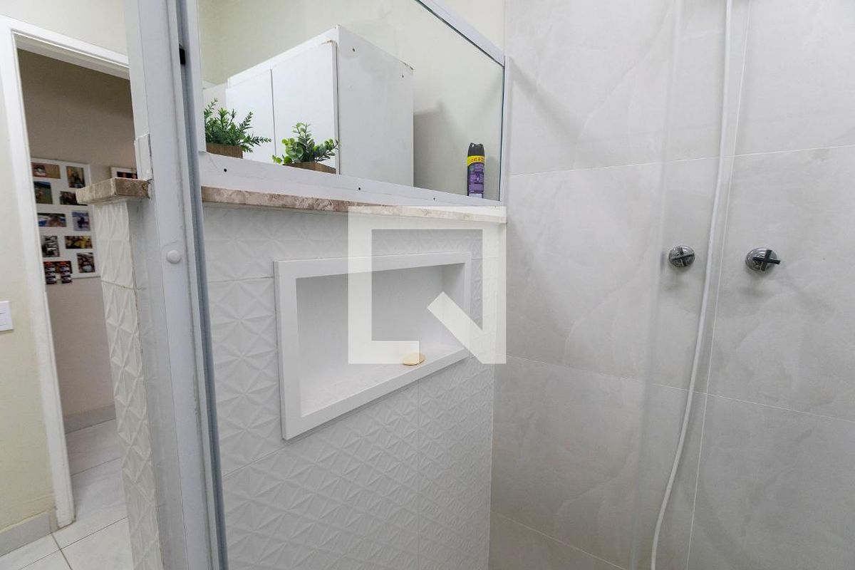 Casa à Venda - Jardim Flamboyant, 3 Quartos,  228 m2 em , Campinas - sp | SoloBR