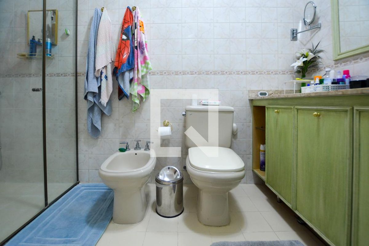 Casa, 3 quartos, 236 m² - Foto 35