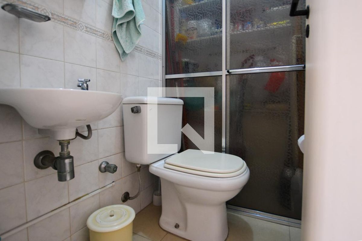 Casa, 3 quartos, 236 m² - Foto 52